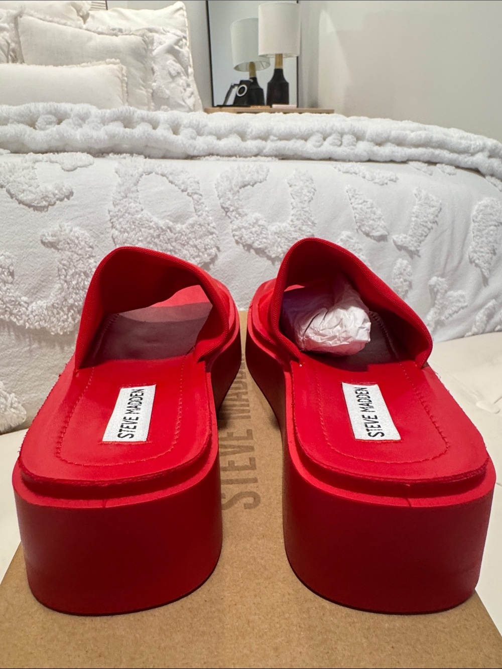 Steve Madden Bright Red Platform Slip-On Stretchy Slides - Picture 5 of 8